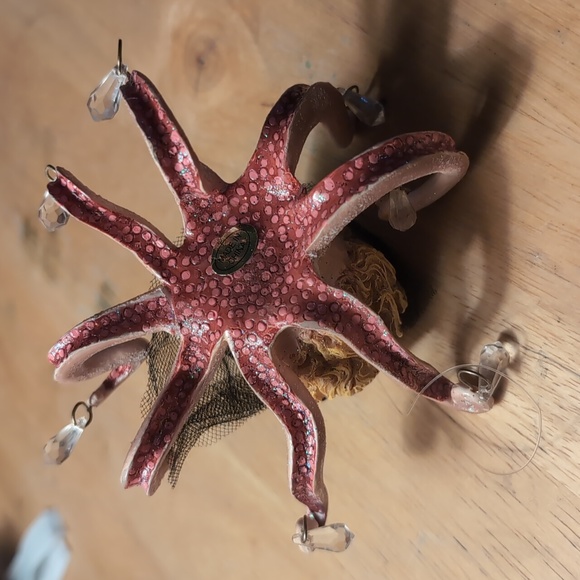 AVAILABLE - Vintage Octopus Ornament. - Picture 6 of 7
